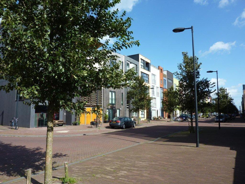 Hotel Private Eco Wooden Studio With Bath And Bikes And Garden Amsterdam Exteriér fotografie